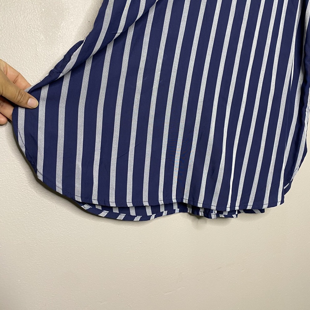 Old Navy Women's‎ Top Blue Striped V Neck Sleeveless Tank Size XS - Picture 5 of 13